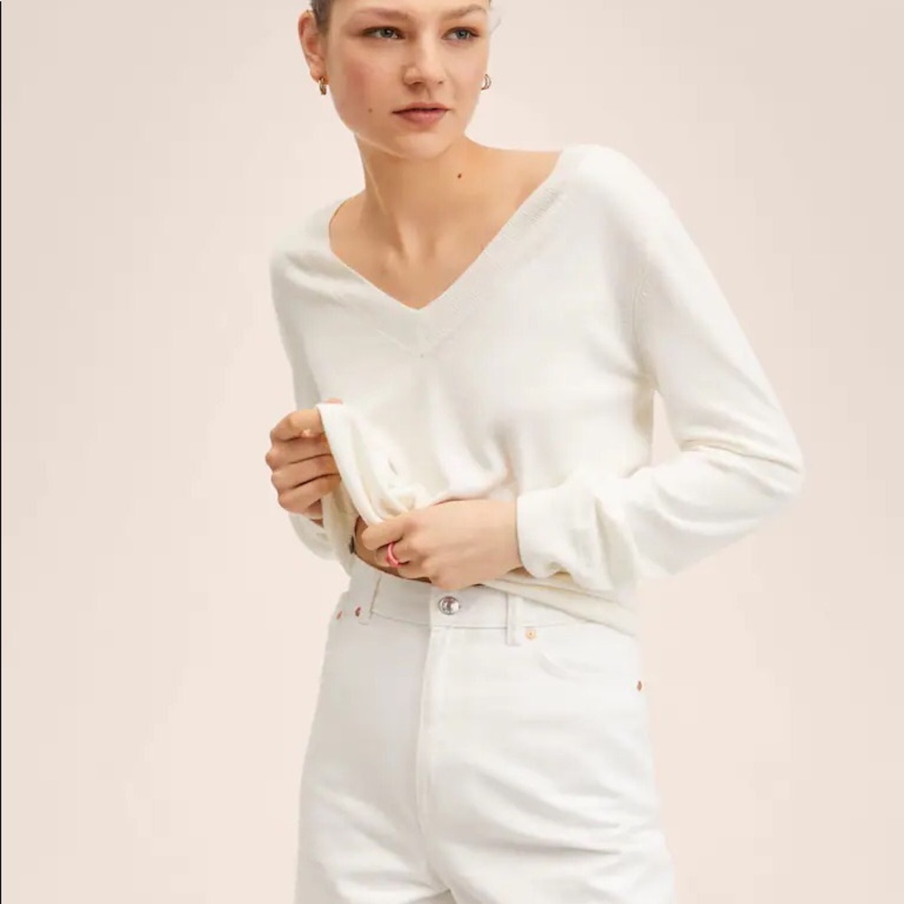 Vneck sweater